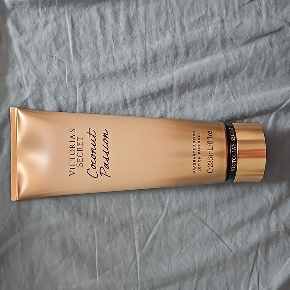 Victoria's Secret Other - VICTORIA'S SECRET COCONUT PASSION LOTION